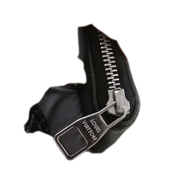 EUC - Authentic Louis Vuitton Unisex Taiga Leather Black Long Zippered Wallet - Picture 8 of 11